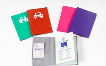 Fundas personalizables para documentación de vehículos y carnets